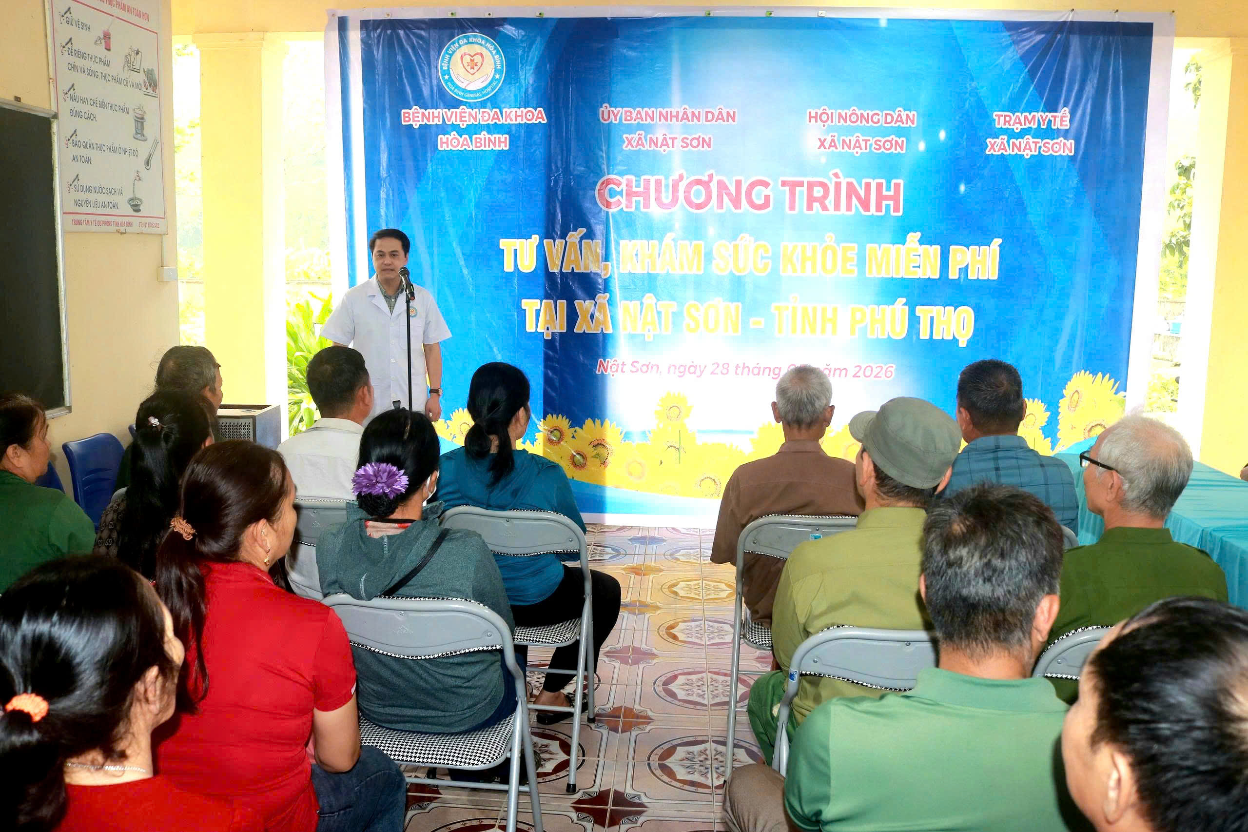  Mang dịch vụ y tế chất lượng đến gần người dân xã Nật Sơn